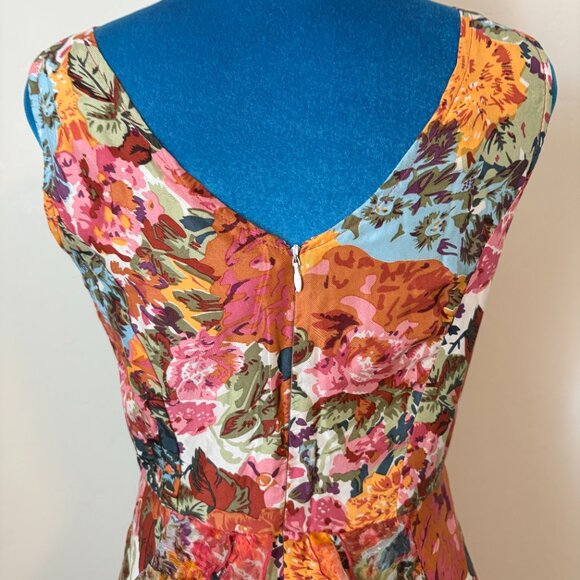 SUNDANCE Havana 100% Silk Floral Ruffled Dress V Neck Sleeveless Size 4 - Picture 8 of 16